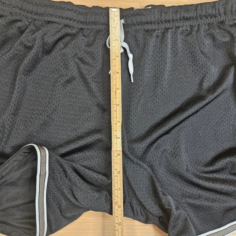 Nike Mesh Basketball Shorts Men L Black White Silver Trim 427068-010 Athletic